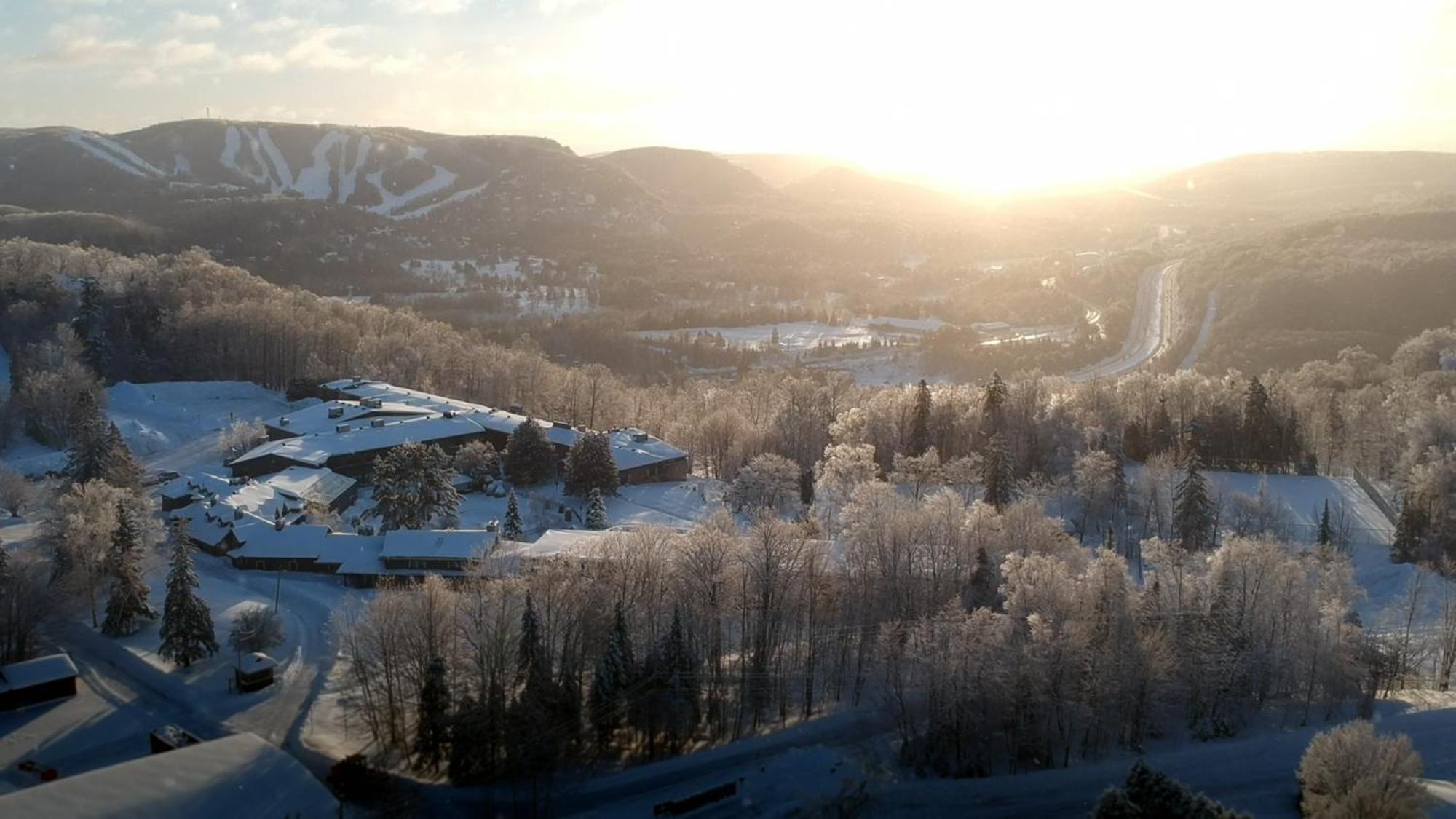Mont Gabriel, Sainte-Adele, A Tribute Portfolio Resort Екстериор снимка