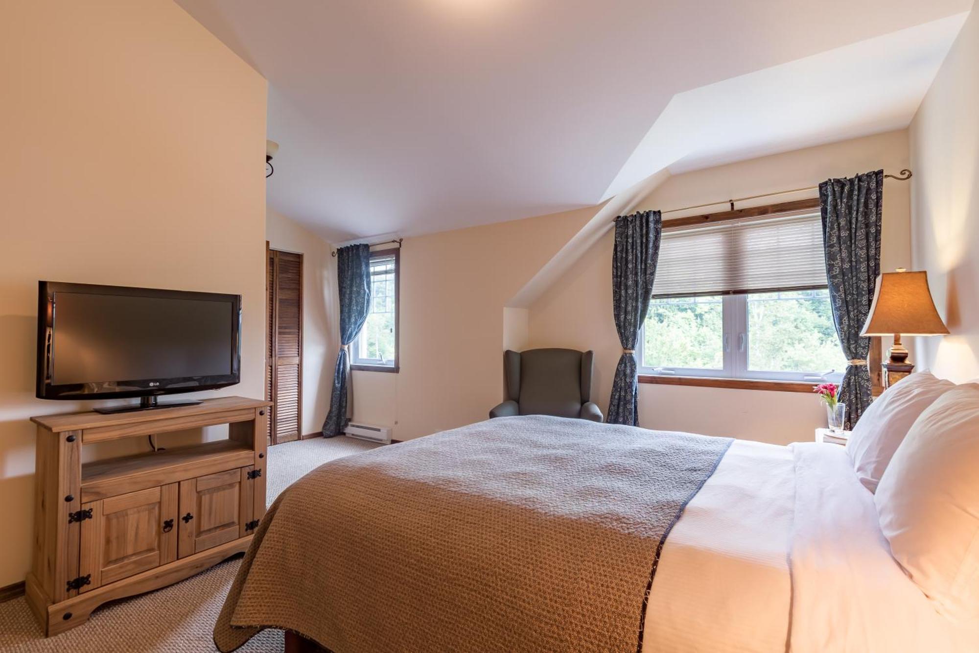 Mont Gabriel, Sainte-Adele, A Tribute Portfolio Resort Екстериор снимка