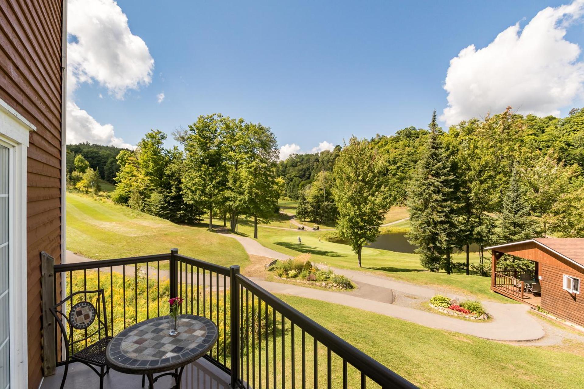 Mont Gabriel, Sainte-Adele, A Tribute Portfolio Resort Екстериор снимка